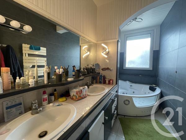 Maison à vendre  5 pièces - 159,10 m2 ST PIERRE D OLERON - 17