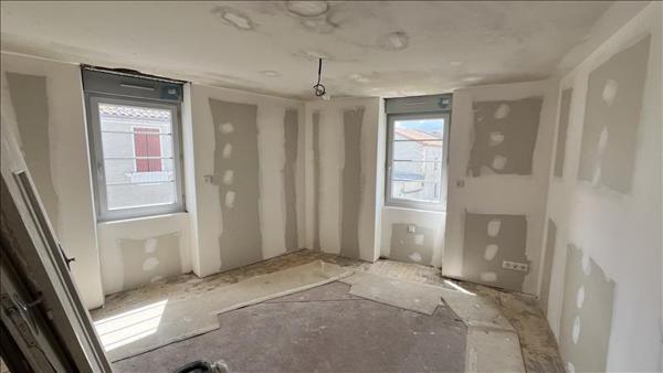 Maison à vendre |  Baignes-Sainte-Radegonde |  10 pièces | 215 m²