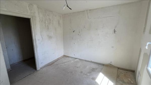 Maison à vendre |  Baignes-Sainte-Radegonde |  10 pièces | 215 m²