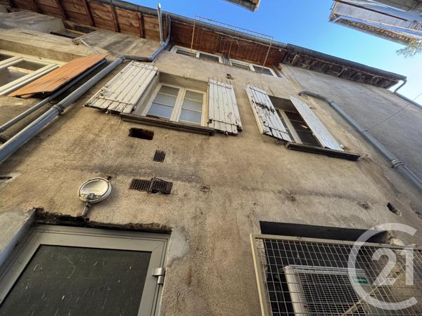 Appartement T8 à vendre  8 pièces - 123,20 m2 VILLENEUVE SUR LOT - 47