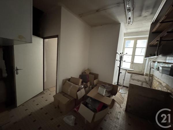 Appartement T8 à vendre  8 pièces - 123,20 m2 VILLENEUVE SUR LOT - 47