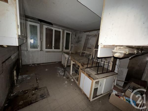 Appartement T8 à vendre  8 pièces - 123,20 m2 VILLENEUVE SUR LOT - 47