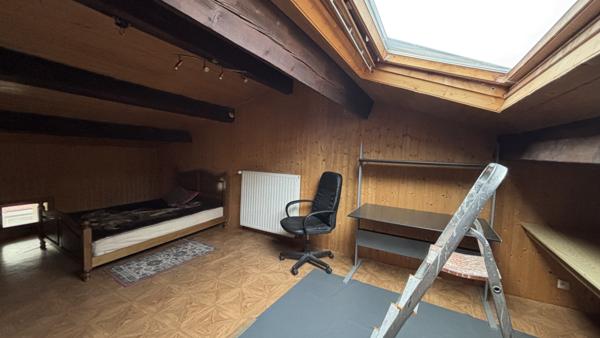 Maison
         6 pièces
        - 170 m² 116 000 € *