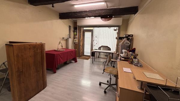 Maison
         6 pièces
        - 170 m² 116 000 € *