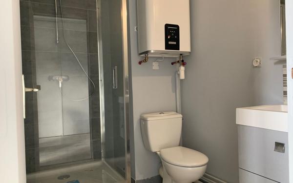 Appartement à louer    2 pièces •  Pont-l'Évêque