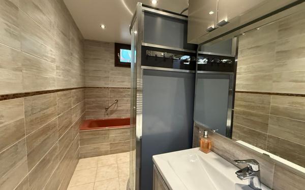 Appartement à vendre    3 pièces • 62 m2 Perpignan