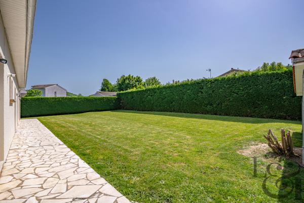 Maison avec piscine à vendre à Pujols