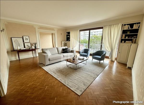 TOURS- Appartement  4 pièces  - 101.79m²