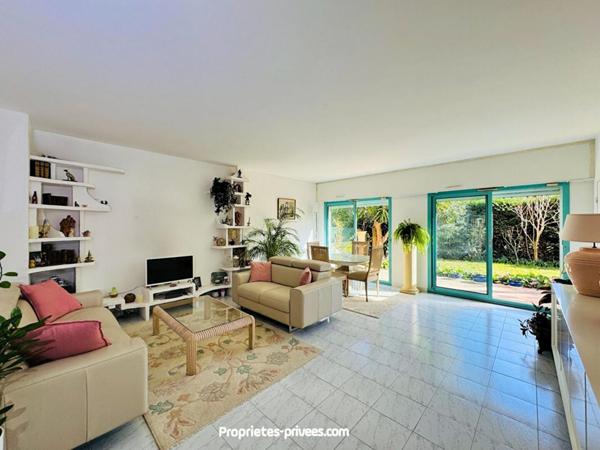 Appartement 3 pièces 90 m2, 530m2 de jardin, piscine