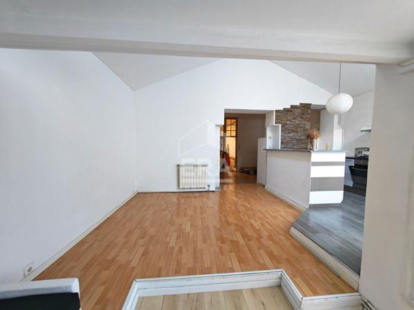 Appartement + Local 3 pièces à Marseille -  Conception / Camas