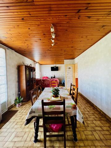 Maison de village de 89 m²