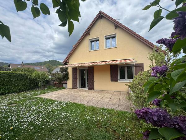 Maison - 5 pièces - 90 m²