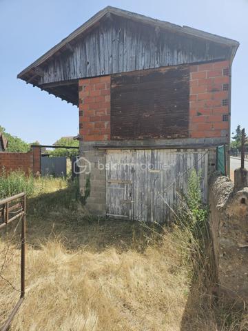 Terrain de 1 130 m²