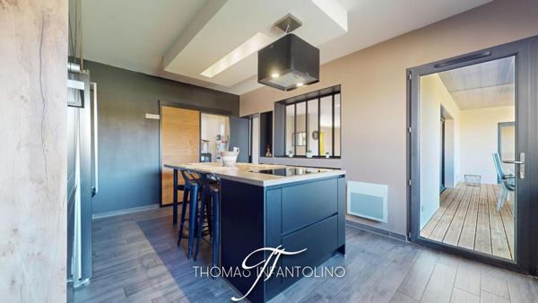 EN EXCLUSIVITE - PLAIN PIED - 3 CHAMBRES DONT UNE SUITE - STUDIO - 2 CHAMBRES D'APPOINT - GARAGE - PISCINE