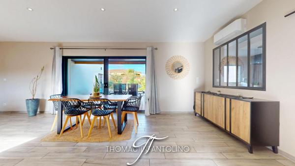 EN EXCLUSIVITE - PLAIN PIED - 3 CHAMBRES DONT UNE SUITE - STUDIO - 2 CHAMBRES D'APPOINT - GARAGE - PISCINE