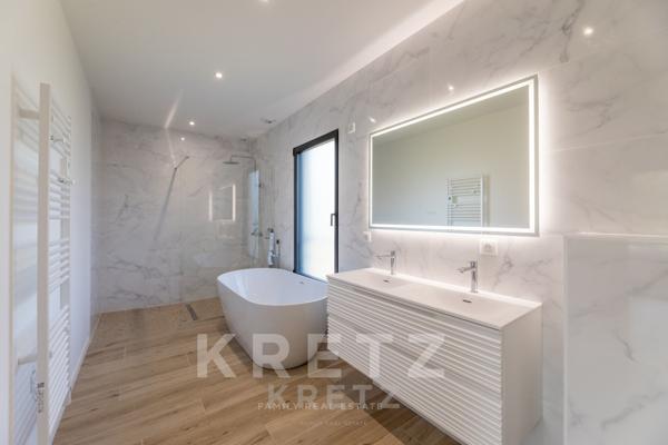 Villa neuve Piscine et SPA Quartier "ABATILLES" (TVA récupérable)(Frais de Notaire réduits)