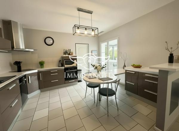 TALMONT-SAINT-HILAIRE – Maison de plain-pied de 131 m² sur terrain de 677 m²