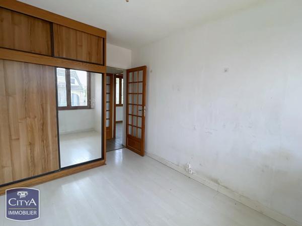 Appartement à vendre 4 pièces 65.5m² Saint-Quentin (02100)