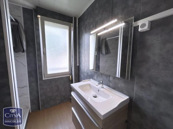 Appartement à vendre 4 pièces 65.5m² Saint-Quentin (02100)