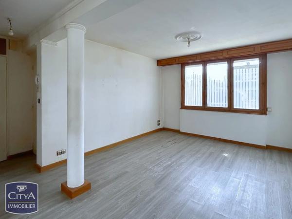 Appartement à vendre 4 pièces 65.5m² Saint-Quentin (02100)