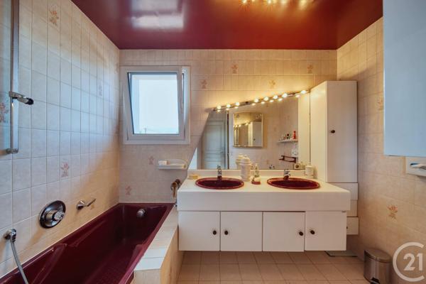 Maison à vendre  11 pièces - 425,04 m2 GRENOBLE - 38