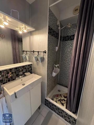 Appartement à vendre 1 pièce 24m² Le Grau-du-Roi (30240)