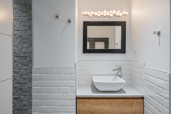 Appartement atypique avec terrasses sur cour