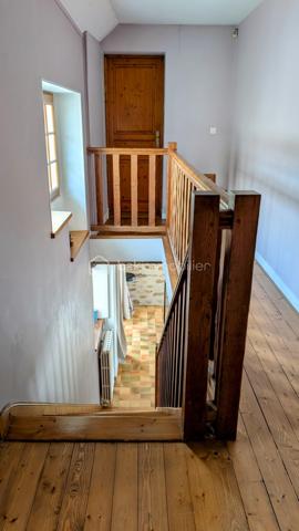 Maison en pierre de 210 m²