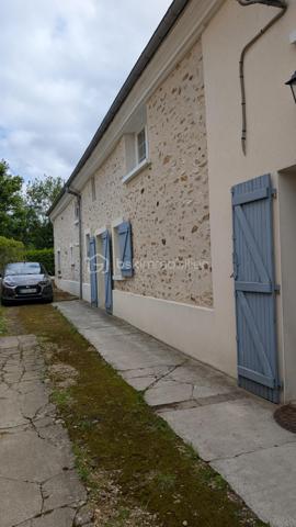 Maison en pierre de 210 m²