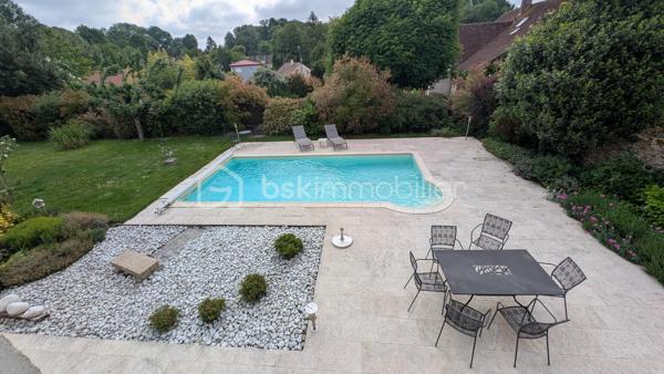 Maison en pierre de 210 m²