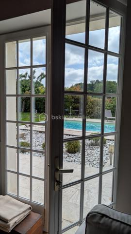 Maison en pierre de 210 m²