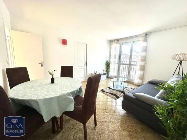 Appartement à louer 4 pièces 72.31m²