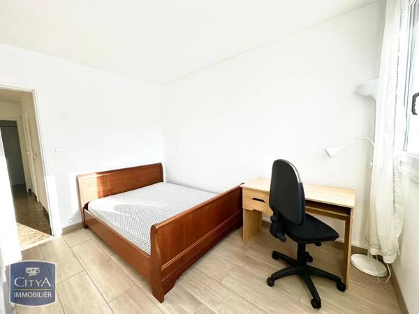 Appartement à louer 4 pièces 72.31m²