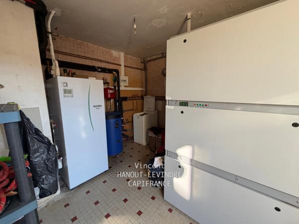 Maison à vendre 10 pièces TIERCE (49)