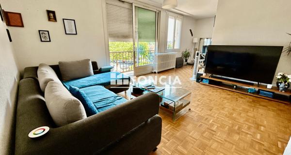 À vendre Appartement 3 pièces 75 m² - Ferney-voltaire 01210