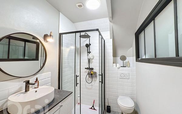 Maison à vendre    6 pièces •  Brive-la-Gaillarde