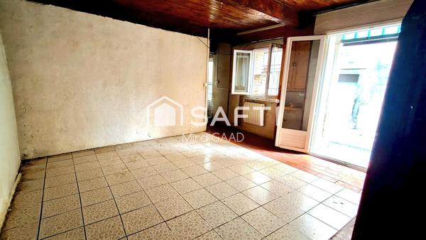Maison de ville à rafraichir au centre de Lavaur