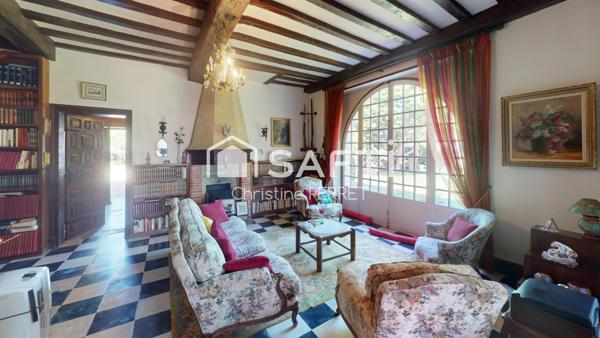 Maison de Maitre du XVIII siècle sur 8000 m2 terrain