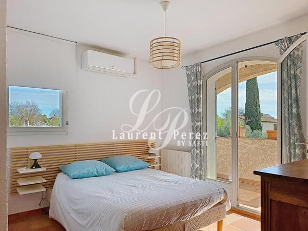 Villa 173 m² 4 ch piscine terrain 1500 m² Lunel Nord