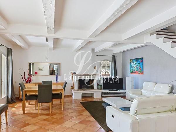 Villa 173 m² 4 ch piscine terrain 1500 m² Lunel Nord