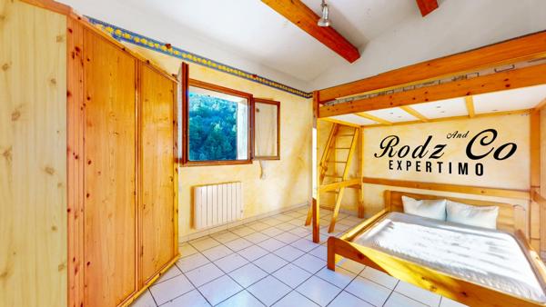 Simiane-la-Rotonde (04150) Maison de plain pied à Simiane la rotonde