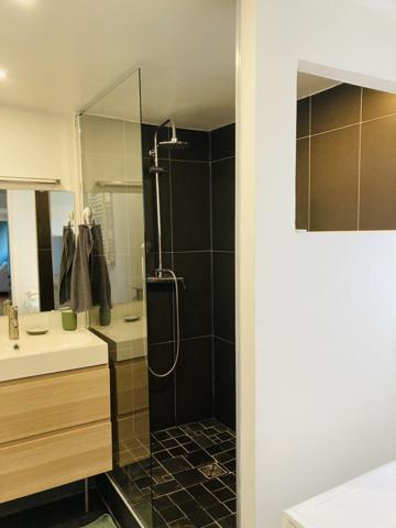 Montreuil (93100) Montreuil Centre – 2 pièces lumineux avec projet de terrasse 50 m² validé