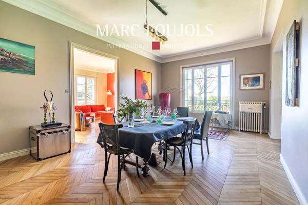 Maison de maitre avec dépendances