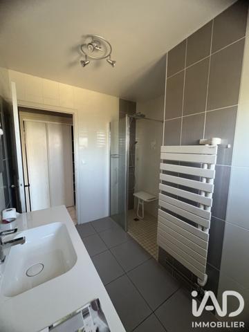 Maison à vendre 4 pièces 98 m² Saint-Jean-de-Thouars