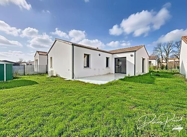 Maison récente, 3 chambres sur 362 m² de terrain