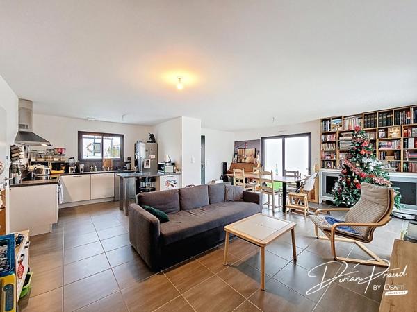 Maison récente, 3 chambres sur 362 m² de terrain