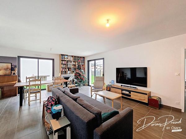 Maison récente, 3 chambres sur 362 m² de terrain