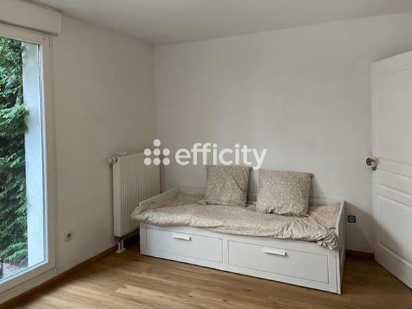Appartement
         1 pièce
        - 23 m² 94 900 € *