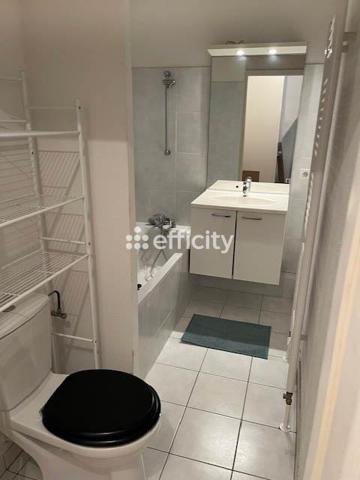 Appartement
         1 pièce
        - 23 m² 94 900 € *