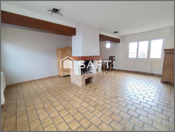 Maison de semi  individuelle,3 chambres, garage ,sous sol complet  et jardin